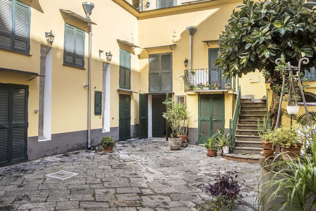Napul'E Apartament Napels Buitenkant foto
