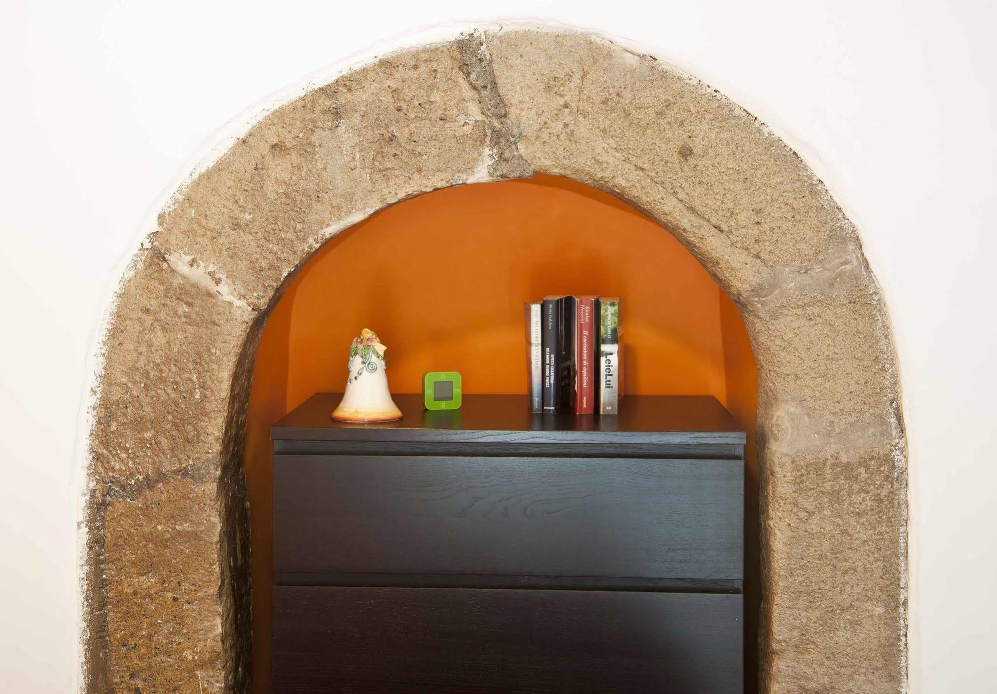 Napul'E Apartament Napels Buitenkant foto